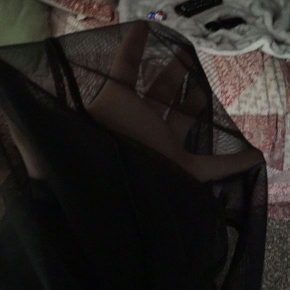 Mesh Victoria secret shirt size medium - Picture 3 of 3